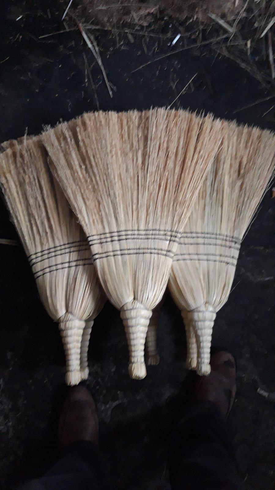 1. Kalite Ekstra Çatal Süpürge